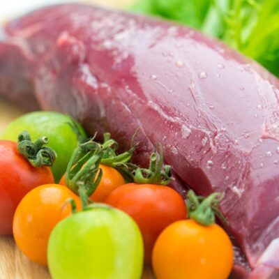 【SK101-shigerumarina】 ★★狩猟予約販売 14日以内発送【和歌山県】高級天然 シカ生肉冷凍真空パック 一頭いいとこ取りミックス(ブロック肉+不揃い細切れ肉) 約2kgパック×4 お得な 7kg〜9kg